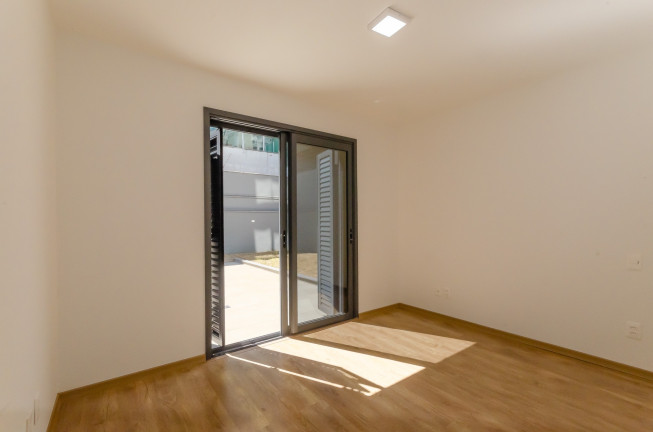 Imagem Imóvel com 2 Quartos à Venda, 164 m² em Petrópolis - Porto Alegre