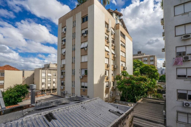 Imagem Imóvel com 1 Quarto à Venda, 44 m² em Santana - Porto Alegre Imagem Imóvel com 1 Quarto à Venda, 44 m² em Santana - Porto Alegre
