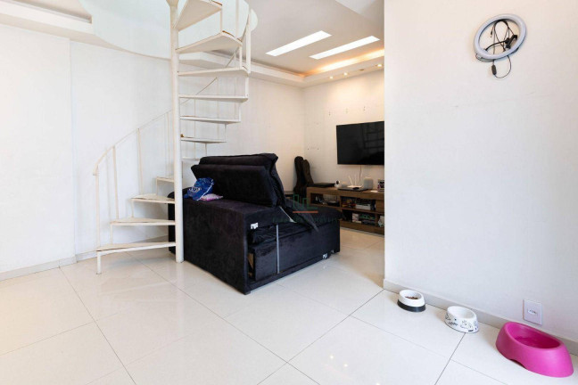 Imagem Cobertura com 2 Quartos à Venda, 120 m² em Icaraí - Niterói Imagem Cobertura com 2 Quartos à Venda, 120 m² em Icaraí - Niterói