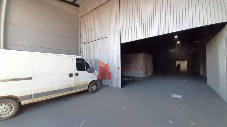 Imagem Galpão para Alugar, 430 m² em São João - Itajaí Imagem Galpão para Alugar, 430 m² em São João - Itajaí