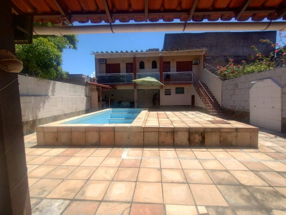 Imagem Casa com 4 Quartos à Venda, em Centro - Iguaba Grande Imagem Casa com 4 Quartos à Venda, em Centro - Iguaba Grande