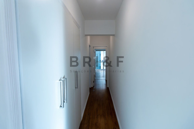 Imagem Apartamento com 3 Quartos à Venda ou Locação, 110 m² em Vila Olímpia - São Paulo Imagem Apartamento com 3 Quartos à Venda ou Locação, 110 m² em Vila Olímpia - São Paulo