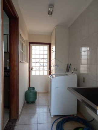Imagem Casa com 3 Quartos à Venda, 240 m² em Centro - Pirassununga Imagem Casa com 3 Quartos à Venda, 240 m² em Centro - Pirassununga