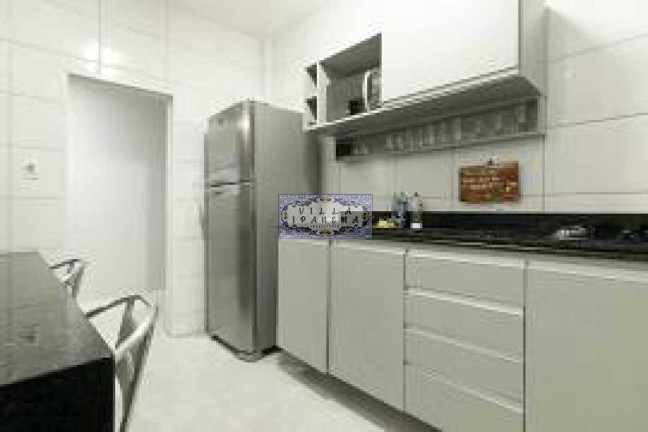 Imagem Apartamento com 3 Quartos à Venda, 85 m² em Leme - Rio De Janeiro Imagem Apartamento com 3 Quartos à Venda, 85 m² em Leme - Rio De Janeiro