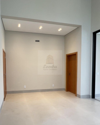 Imagem Casa com 3 Quartos à Venda, 225 m² em Jardim Imperial - Cuiabá Imagem Casa com 3 Quartos à Venda, 225 m² em Jardim Imperial - Cuiabá