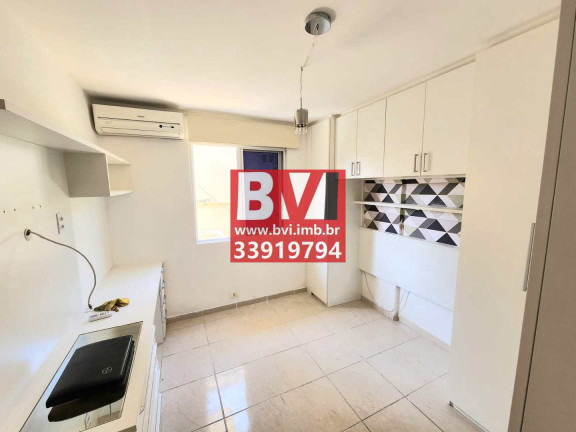 Imagem Casa com 2 Quartos à Venda, 58 m² em Irajá - Rio De Janeiro Imagem Casa com 2 Quartos à Venda, 58 m² em Irajá - Rio De Janeiro