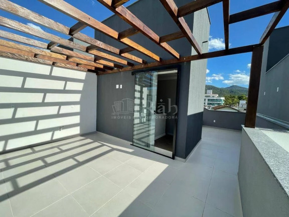 Imagem Sobrado com 3 Quartos à Venda, 65 m² em Lídia Duarte - Camboriú Imagem Sobrado com 3 Quartos à Venda, 65 m² em Lídia Duarte - Camboriú