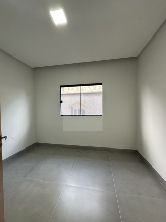 Imagem Casa com 3 Quartos à Venda, 145 m² em Residencial Solar Bougainville - Goiânia Imagem Casa com 3 Quartos à Venda, 145 m² em Residencial Solar Bougainville - Goiânia