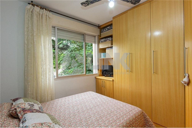 Imagem Apartamento com 3 Quartos à Venda, 72 m² em Cristal - Porto Alegre Imagem Apartamento com 3 Quartos à Venda, 72 m² em Cristal - Porto Alegre