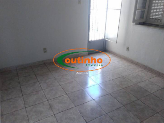 Imagem Casa com 5 Quartos à Venda, 213 m² em Grajaú - Rio De Janeiro Imagem Casa com 5 Quartos à Venda, 213 m² em Grajaú - Rio De Janeiro