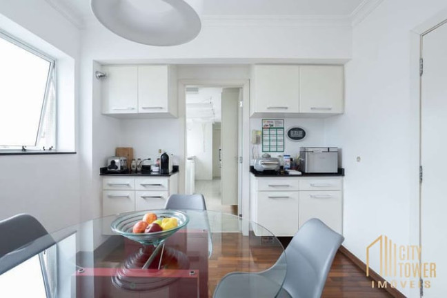 Imagem Apartamento com 3 Quartos à Venda, 228 m² em Itaim Bibi - São Paulo Imagem Apartamento com 3 Quartos à Venda, 228 m² em Itaim Bibi - São Paulo