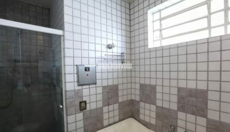 Imagem Casa com 4 Quartos à Venda, 250 m² em Moema - São Paulo Imagem Casa com 4 Quartos à Venda, 250 m² em Moema - São Paulo