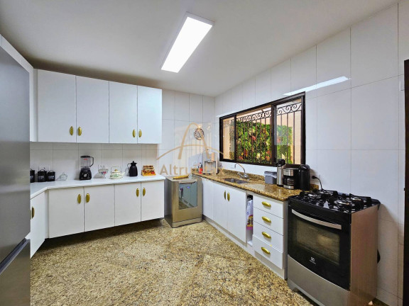 Imagem Casa com 3 Quartos à Venda, 354 m² em Centro - Osasco Imagem Casa com 3 Quartos à Venda, 354 m² em Centro - Osasco