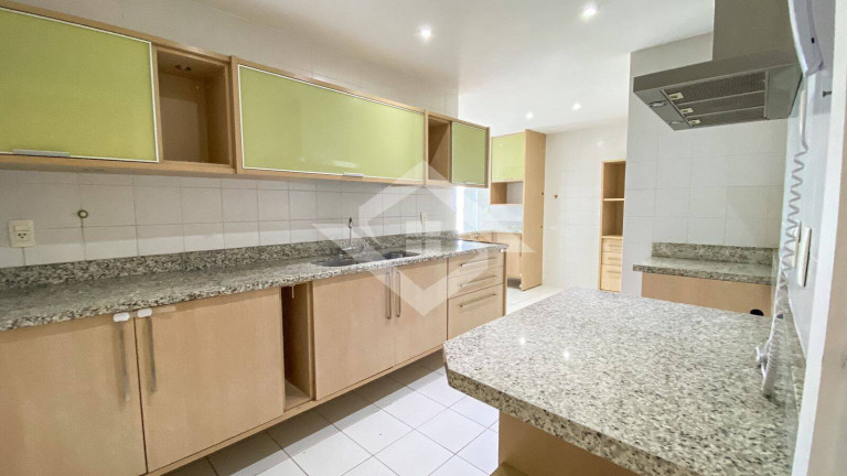 Imagem Cobertura com 4 Quartos à Venda, 250 m² em Barra Da Tijuca - Rio De Janeiro Imagem Cobertura com 4 Quartos à Venda, 250 m² em Barra Da Tijuca - Rio De Janeiro