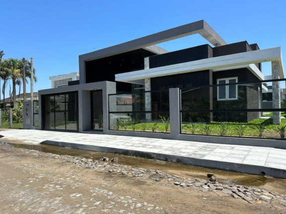 Imagem Casa com 3 Quartos à Venda, 241 m² em Atlantida - Capao Da Canoa Imagem Casa com 3 Quartos à Venda, 241 m² em Atlantida - Capao Da Canoa