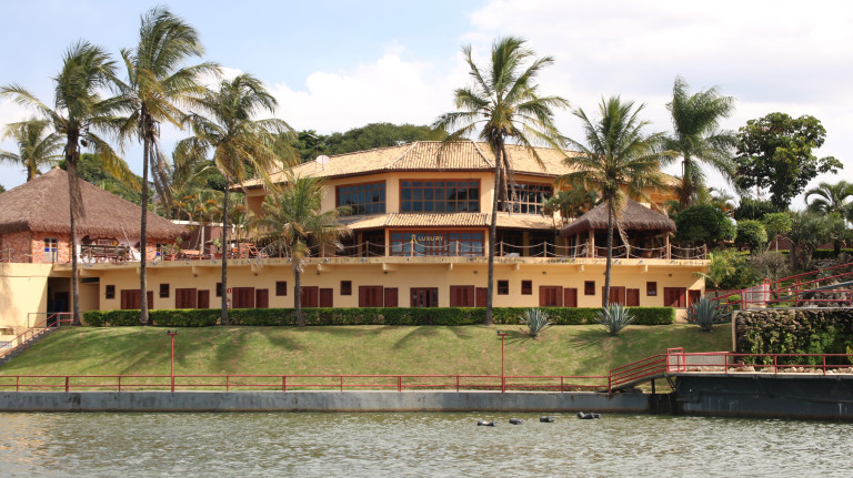 Imagem Imóvel com 4 Quartos à Venda, 11.300 m² em Várzea Das Flores - Contagem Imagem Imóvel com 4 Quartos à Venda, 11.300 m² em Várzea Das Flores - Contagem