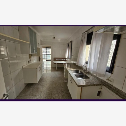 Imagem Imóvel com 3 Quartos à Venda, 167 m² em Moema - São Paulo Imagem Imóvel com 3 Quartos à Venda, 167 m² em Moema - São Paulo