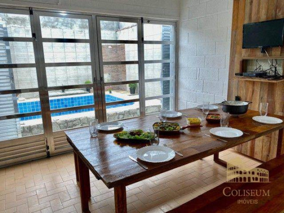 Imagem Casa com 2 Quartos à Venda, 250 m² em Maracanã - Praia Grande