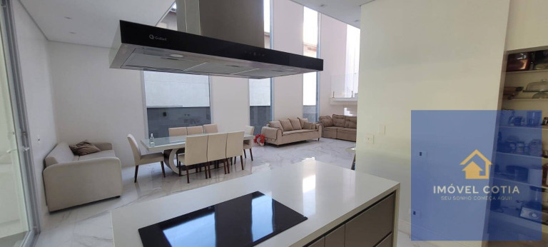 Imagem Casa de Condomínio com 3 Quartos à Venda, 560 m² em Jardim Do Golf I - Jandira Imagem Casa de Condomínio com 3 Quartos à Venda, 560 m² em Jardim Do Golf I - Jandira