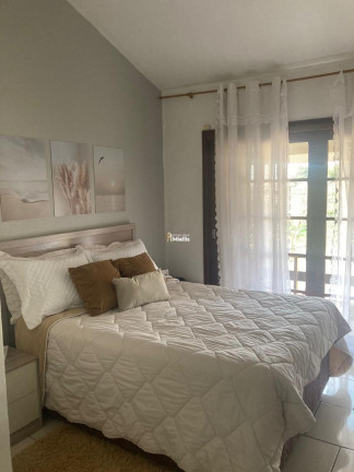 Imagem Casa com 3 Quartos à Venda, 200 m² em Centro - Viamão