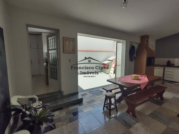 Imagem Sobrado com 3 Quartos à Venda, 254 m² em Jardim Bela Vista - Guaratinguetá Imagem Sobrado com 3 Quartos à Venda, 254 m² em Jardim Bela Vista - Guaratinguetá