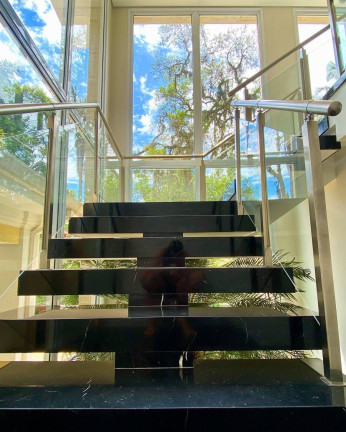 Imagem Casa com 7 Quartos para Alugar, 920 m² em Vila Represa - São Paulo Imagem Casa com 7 Quartos para Alugar, 920 m² em Vila Represa - São Paulo