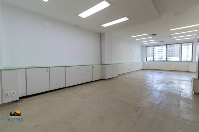 Imagem Sala Comercial à Venda, em Moema - São Paulo Imagem Sala Comercial à Venda, em Moema - São Paulo
