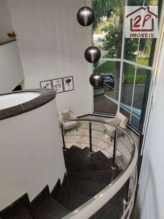 Imagem Casa com 3 Quartos à Venda, 379 m² em Vila Zezé - Jacareí Imagem Casa com 3 Quartos à Venda, 379 m² em Vila Zezé - Jacareí