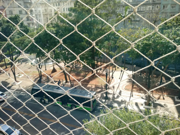 Imagem Kitnet com 1 Quarto à Venda, 30 m² em Santa Efigênia - São Paulo Imagem Kitnet com 1 Quarto à Venda, 30 m² em Santa Efigênia - São Paulo