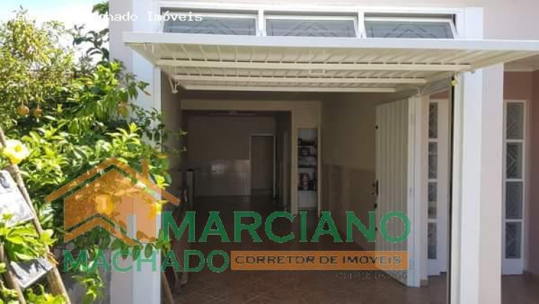 Imagem Casa com 4 Quartos à Venda, 263 m² em Praia Comprida - São José Imagem Casa com 4 Quartos à Venda, 263 m² em Praia Comprida - São José