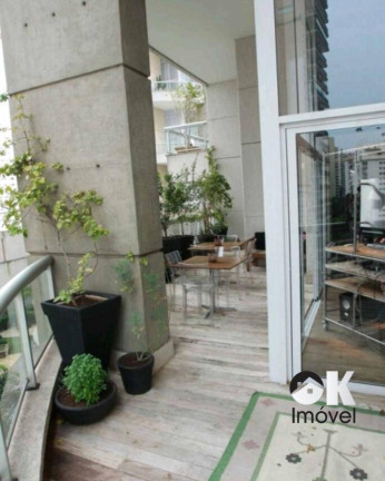 Apartamento com 3 Quartos à Venda, 158 m² em Vila Nova Conceição - São Paulo