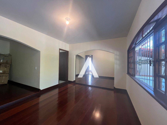 Imagem Casa com 4 Quartos à Venda, 173 m² em Alto - Teresópolis Imagem Casa com 4 Quartos à Venda, 173 m² em Alto - Teresópolis