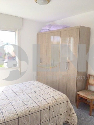 Imagem Imóvel com 2 Quartos à Venda, 131 m² em Menino Deus - Porto Alegre Imagem Imóvel com 2 Quartos à Venda, 131 m² em Menino Deus - Porto Alegre