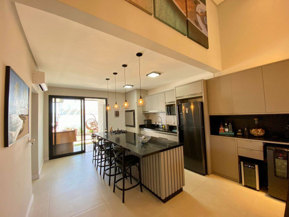 Imagem Casa com 3 Quartos à Venda, em Xangri-lá Imagem Casa com 3 Quartos à Venda, em Xangri-lá