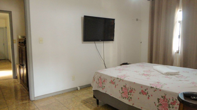 Imagem Casa com 4 Quartos à Venda, 350 m² em Várzea - Teresópolis Imagem Casa com 4 Quartos à Venda, 350 m² em Várzea - Teresópolis