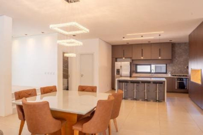 Imagem Casa com 5 Quartos à Venda, 340 m² em Vila Nova - Porto Alegre