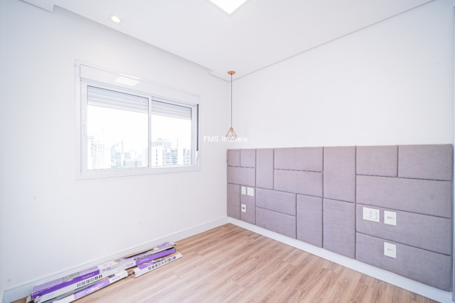Imagem Imóvel com 2 Quartos à Venda, 74 m² em Brooklin - São Paulo Imagem Imóvel com 2 Quartos à Venda, 74 m² em Brooklin - São Paulo