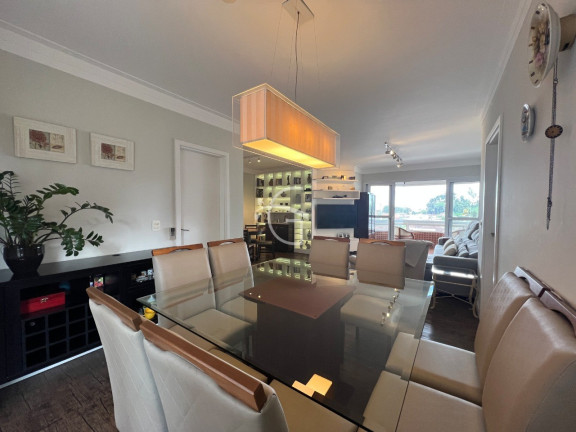 Imagem Apartamento com 3 Quartos à Venda, 131 m² em Atiradores - Joinville