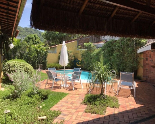 Imagem Casa com 4 Quartos à Venda, 735 m² em Piratininga - Niterói Imagem Casa com 4 Quartos à Venda, 735 m² em Piratininga - Niterói