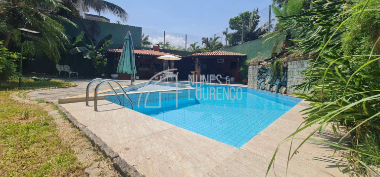 Imagem Casa com 4 Quartos à Venda, 500 m² em Morro Nova Cintra - Santos Imagem Casa com 4 Quartos à Venda, 500 m² em Morro Nova Cintra - Santos