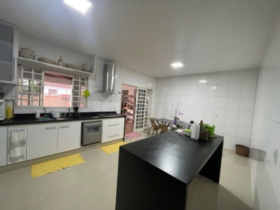 Imagem Casa com 3 Quartos à Venda, 300 m² em Guará Ii - Guará Imagem Casa com 3 Quartos à Venda, 300 m² em Guará Ii - Guará