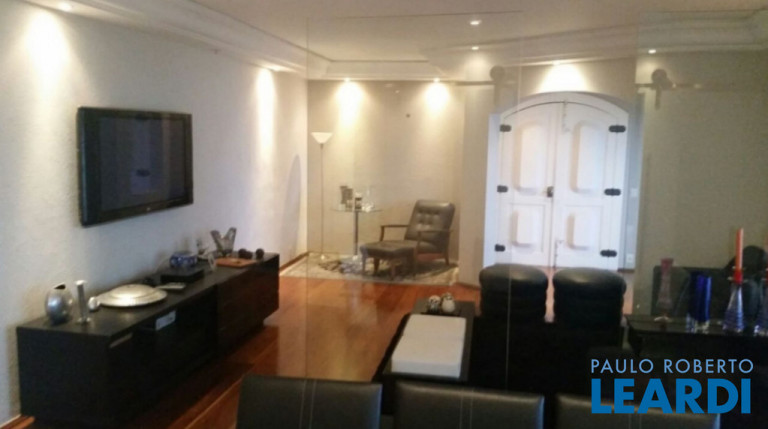 Imagem Apartamento com 3 Quartos à Venda, 233 m² em Vila Assunção - Santo André Imagem Apartamento com 3 Quartos à Venda, 233 m² em Vila Assunção - Santo André