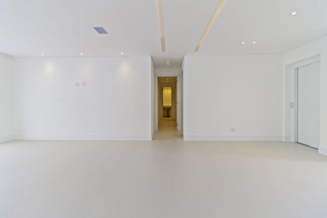 Imagem Apartamento com 3 Quartos à Venda, 158 m² em água Verde - Curitiba