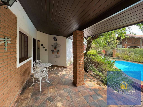 Imagem Casa de Condomínio com 3 Quartos à Venda, 1.200 m² em Curral - Ibiúna