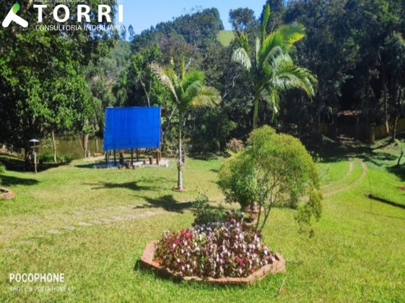 Imagem Imóvel com 4 Quartos à Venda, 400 m² em Centro - Nazare Paulista Imagem Imóvel com 4 Quartos à Venda, 400 m² em Centro - Nazare Paulista
