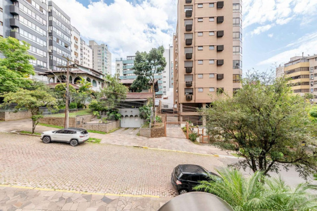 Imagem Apartamento com 2 Quartos à Venda, 180 m² em Bela Vista - Porto Alegre Imagem Apartamento com 2 Quartos à Venda, 180 m² em Bela Vista - Porto Alegre