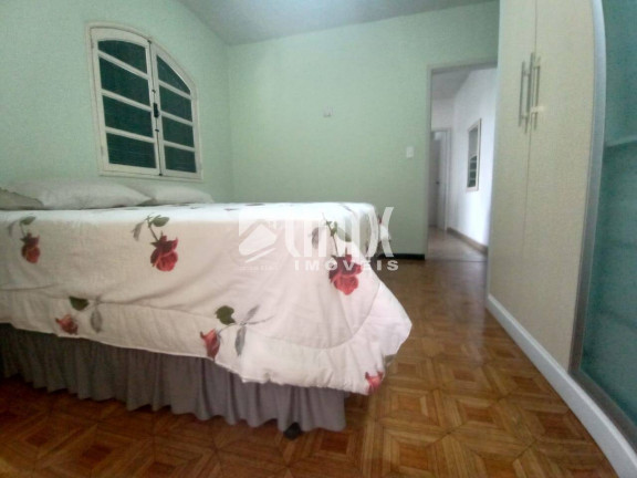 Imagem Casa com 4 Quartos à Venda, 140 m² em Centro - Campos Dos Goytacazes Imagem Casa com 4 Quartos à Venda, 140 m² em Centro - Campos Dos Goytacazes