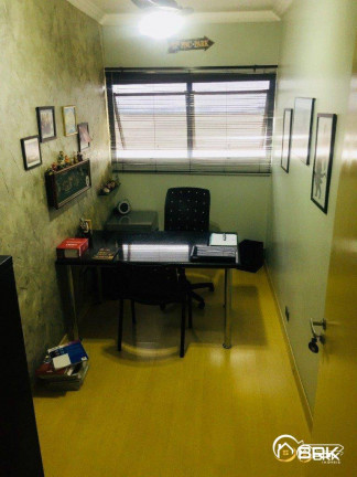 Imagem Casa com 4 Quartos à Venda, 910 m² em Vila Carrão - São Paulo