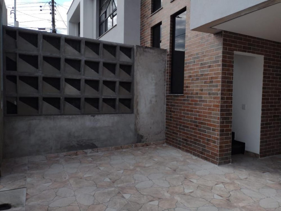Imagem Casa com 2 Quartos à Venda, 100 m² em Vila Antonieta - São Paulo