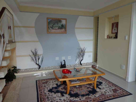 Imagem Casa com 3 Quartos à Venda, 348 m² em Aruã - Mogi Das Cruzes Imagem Casa com 3 Quartos à Venda, 348 m² em Aruã - Mogi Das Cruzes